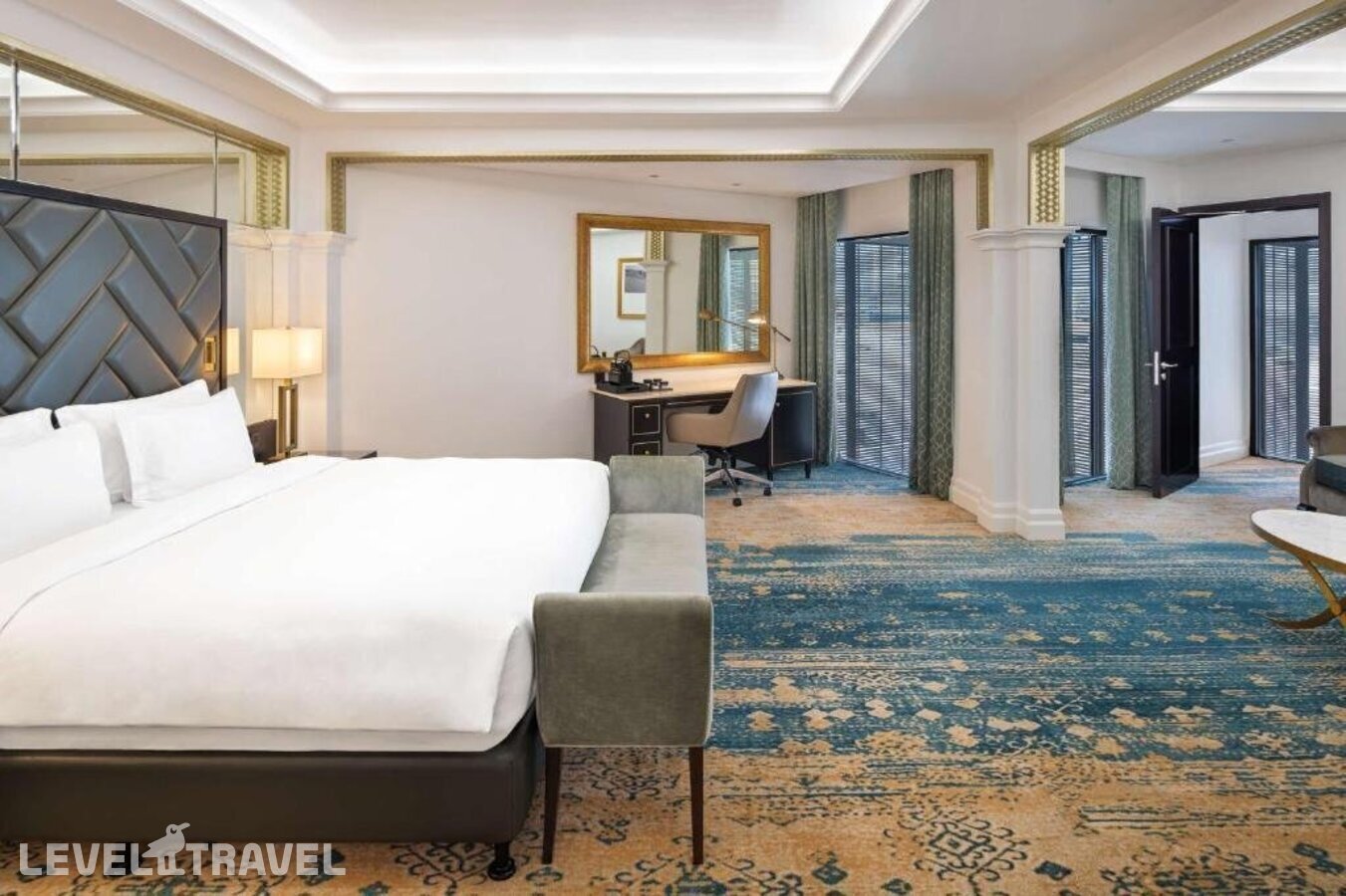 фотографии номера Люкс отеля Radisson Blu Dubai Deira Creek в ОАЭ(Дейра) - фото №1