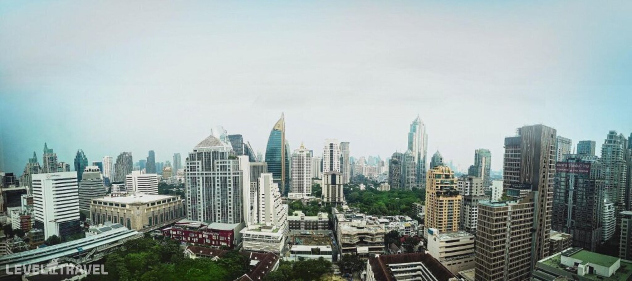фотографии номера Размещение по прибытии отеля Renaissance Bangkok Ratchaprasong Hotel в Таиланд(Бангкок) - фото №2
