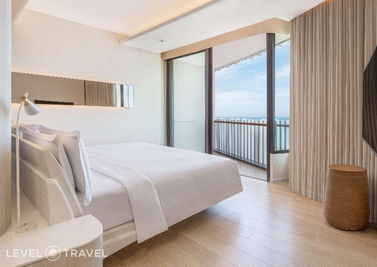 фотографии номера Люкс отеля Hilton Pattaya в Таиланд(Центральная Паттайя) - фото №5