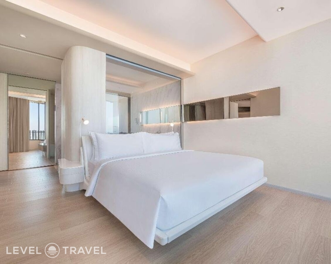 фотографии номера Люкс отеля Hilton Pattaya в Таиланд(Центральная Паттайя) - фото №4