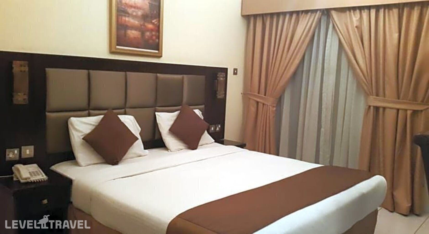 фотографии номера Семейный номер отеля Landmark Hotel Baniyas в ОАЭ(Дейра) - фото №1