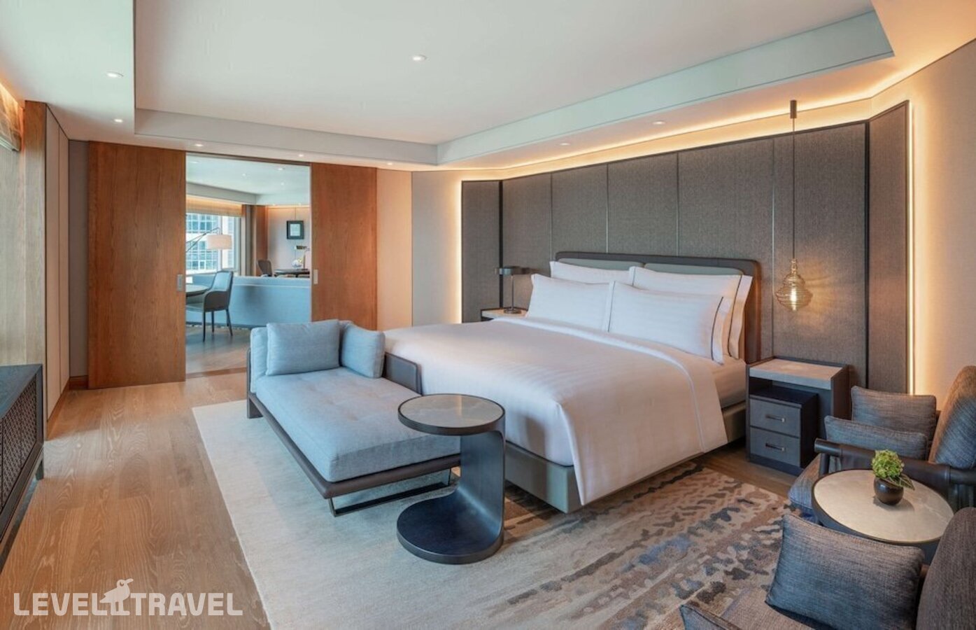 фотографии номера Премиум люкс отеля Conrad Bangkok Hotel в Таиланд(Бангкок) - фото №16