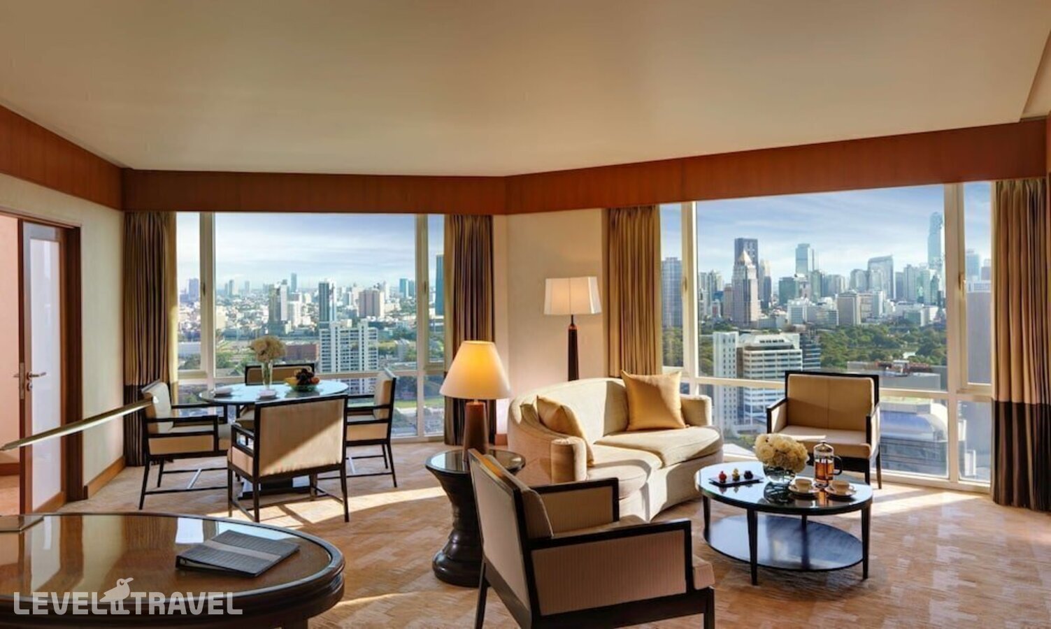 фотографии номера Премиум люкс отеля Conrad Bangkok Hotel в Таиланд(Бангкок) - фото №13