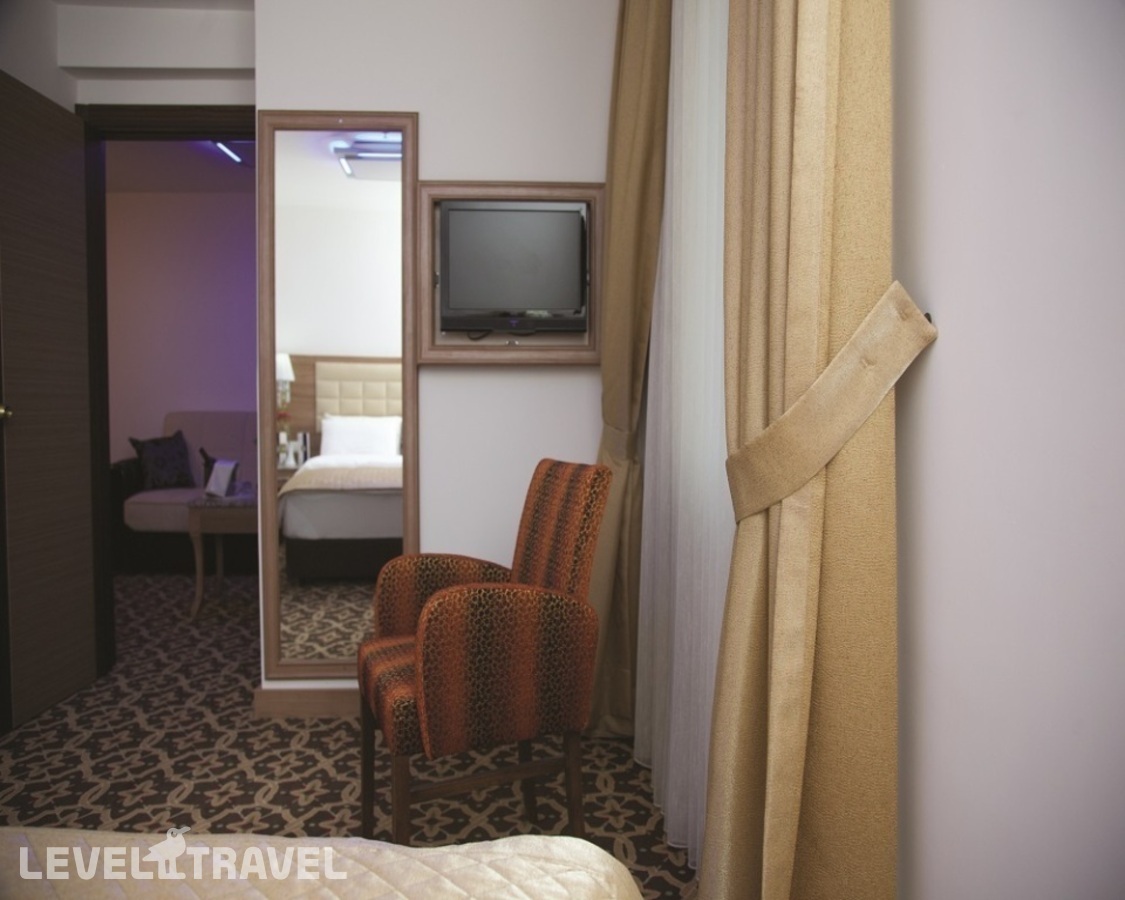 фотографии номера Трехместный люкс отеля The City Hotel в Турция(Фатих) - фото №9