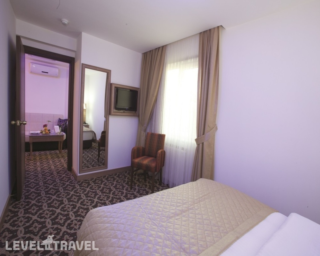 фотографии номера Трехместный люкс отеля The City Hotel в Турция(Фатих) - фото №4