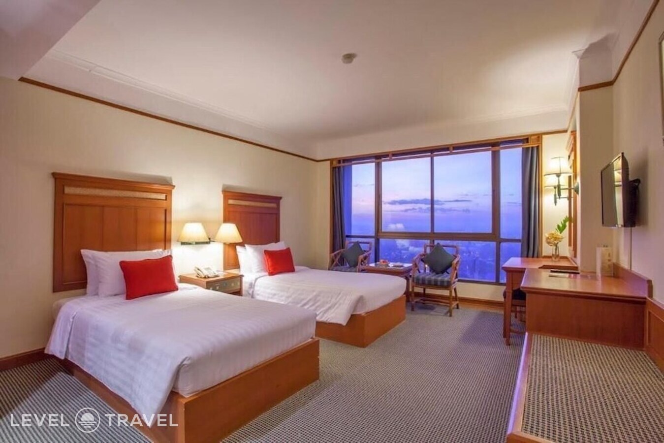 фотографии номера Делюкс отеля Cholchan Pattaya Beach Resort в Таиланд(Наклуа) - фото №5