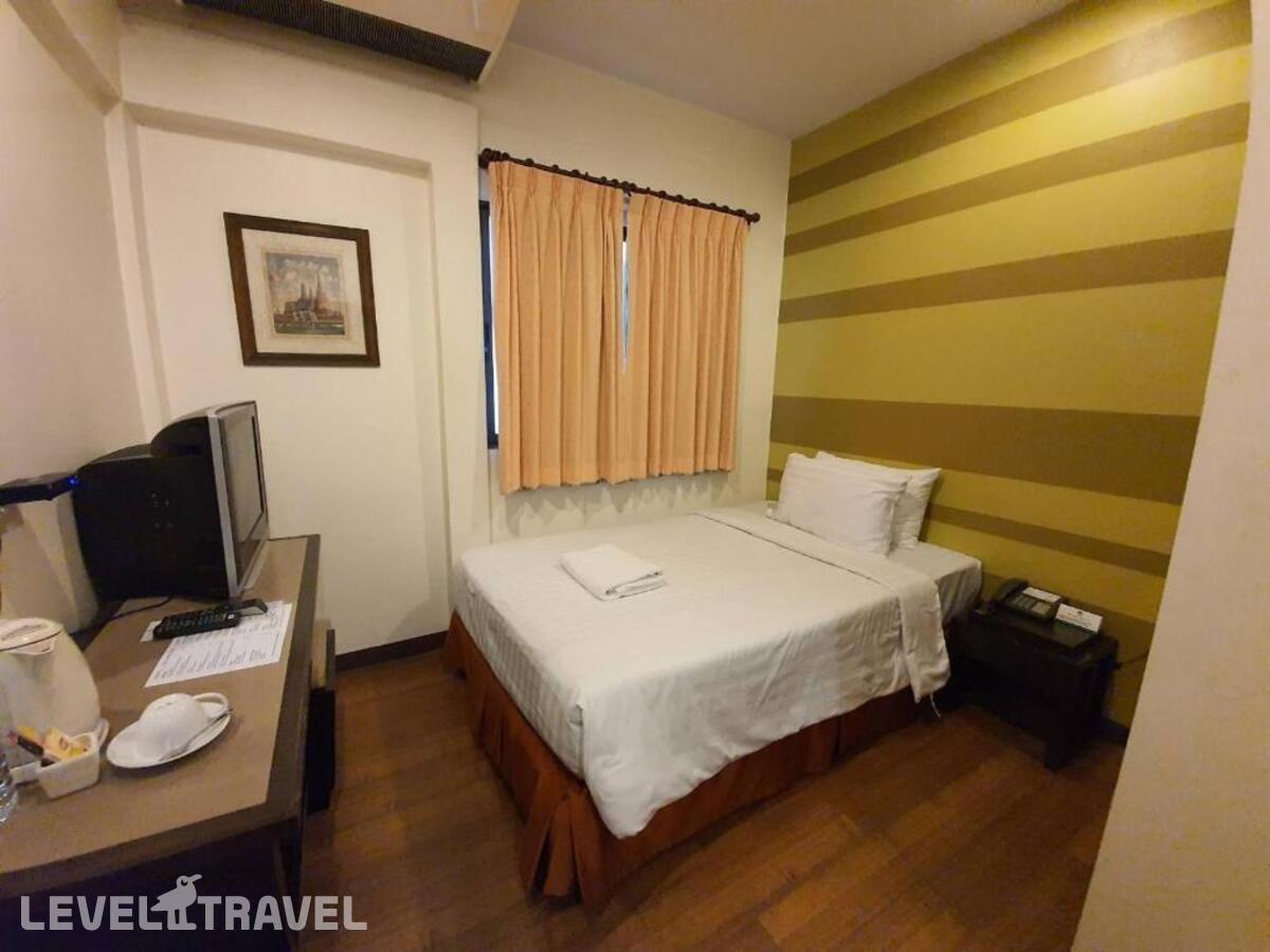 фотографии номера Одноместный номер отеля Woraburi Sukhumvit Hotel в Таиланд(Бангкок) - фото №2