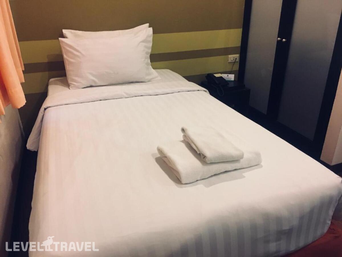 фотографии номера Одноместный номер отеля Woraburi Sukhumvit Hotel в Таиланд(Бангкок) - фото №1