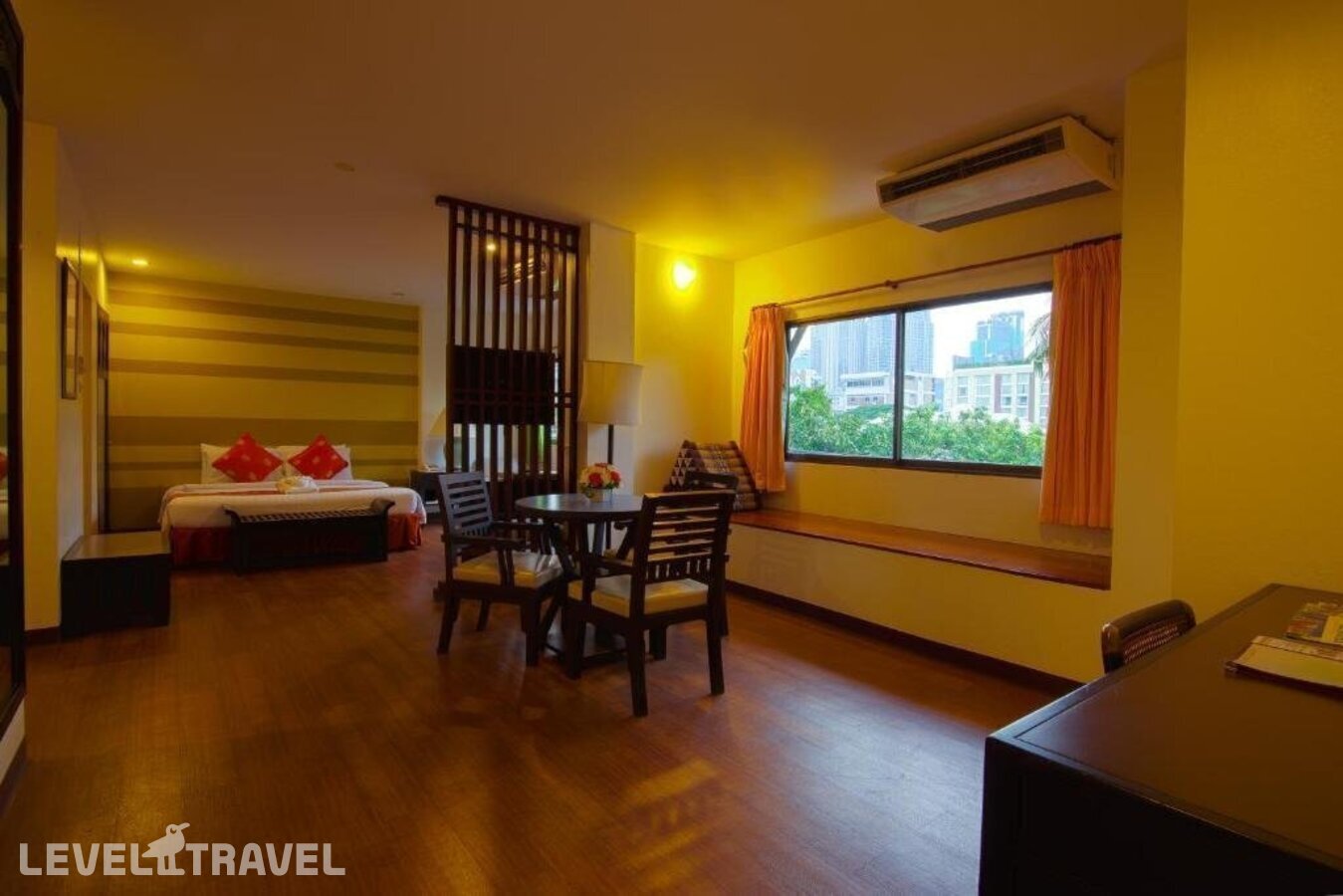 фотографии номера Люкс отеля Woraburi Sukhumvit Hotel в Таиланд(Бангкок) - фото №4