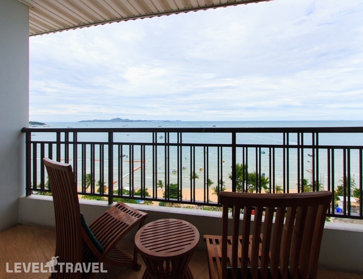 фотографии номера Делюкс с видом на море отеля Pattaya Discovery Beach Hotel в Таиланд(Центральная Паттайя) - фото №4
