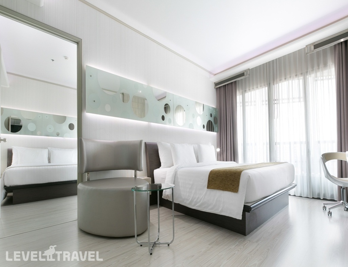 фотографии номера Семейный номер отеля Pattaya Discovery Beach Hotel в Таиланд(Центральная Паттайя) - фото №2