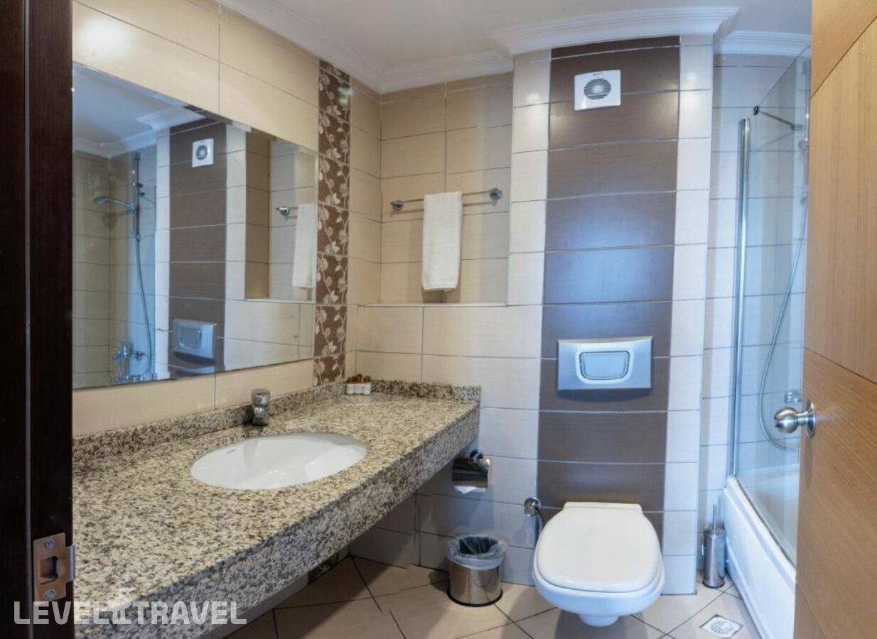 фотографии номера Полулюкс отеля Kandelor Hotel в Турция(Аланья - центр) - фото №1