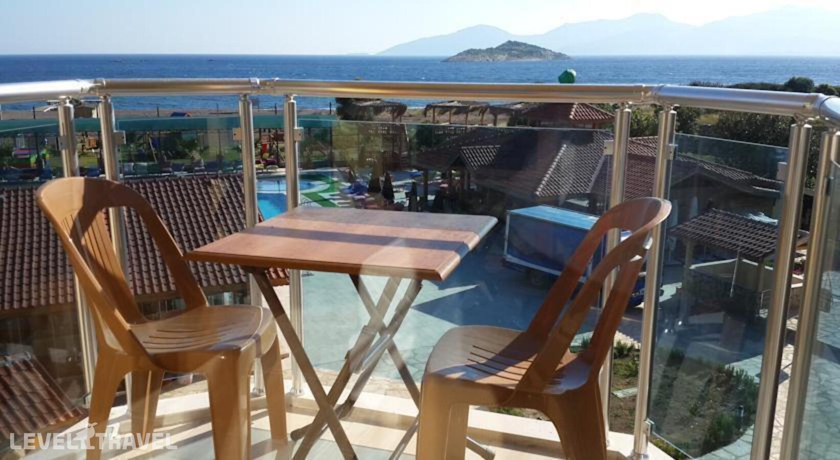 фотографии номера Стандартный с видом на море отеля Adaburnu Golmar Hotel в Турция(Датча) - фото №8
