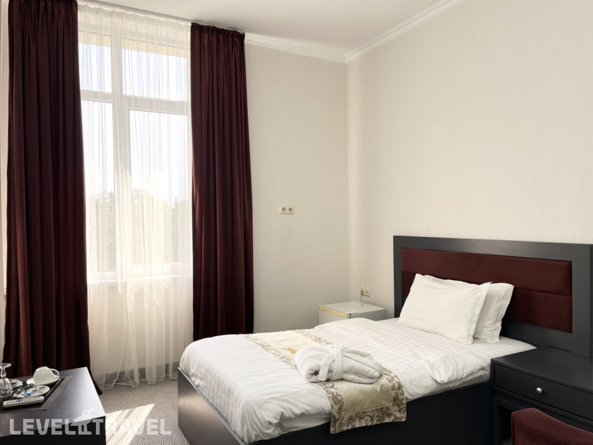 фотографии номера Одноместный номер отеля Grand Erbil Hotel в Казахстан(Алматы) - фото №11