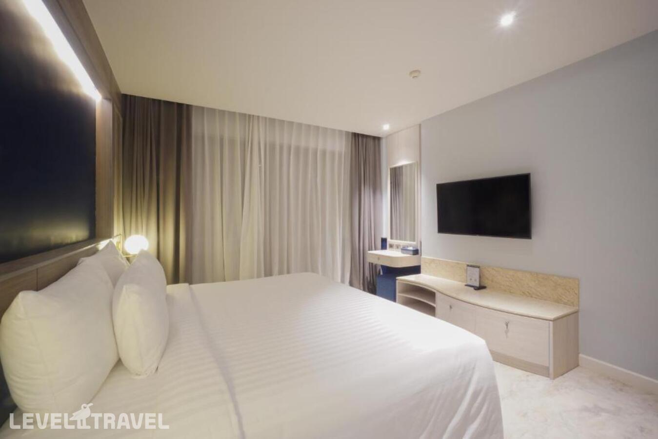 фотографии номера Улучшенный номер отеля Seabed Grand Hotel Phuket в Таиланд(город Пхукет) - фото №5