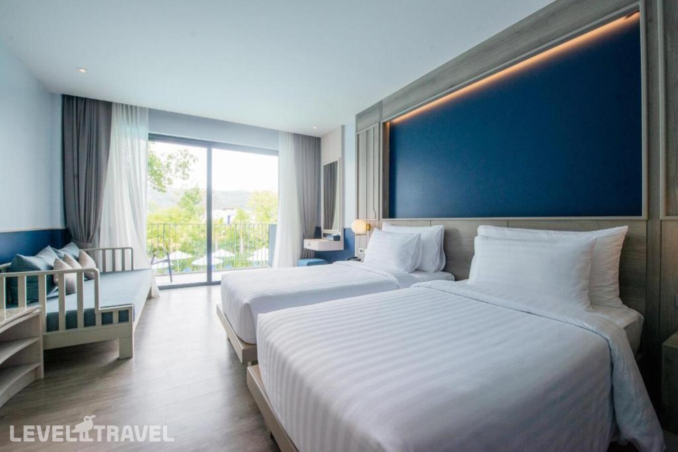 фотографии номера Делюкс с видом на бассейн отеля Seabed Grand Hotel Phuket в Таиланд(город Пхукет) - фото №3