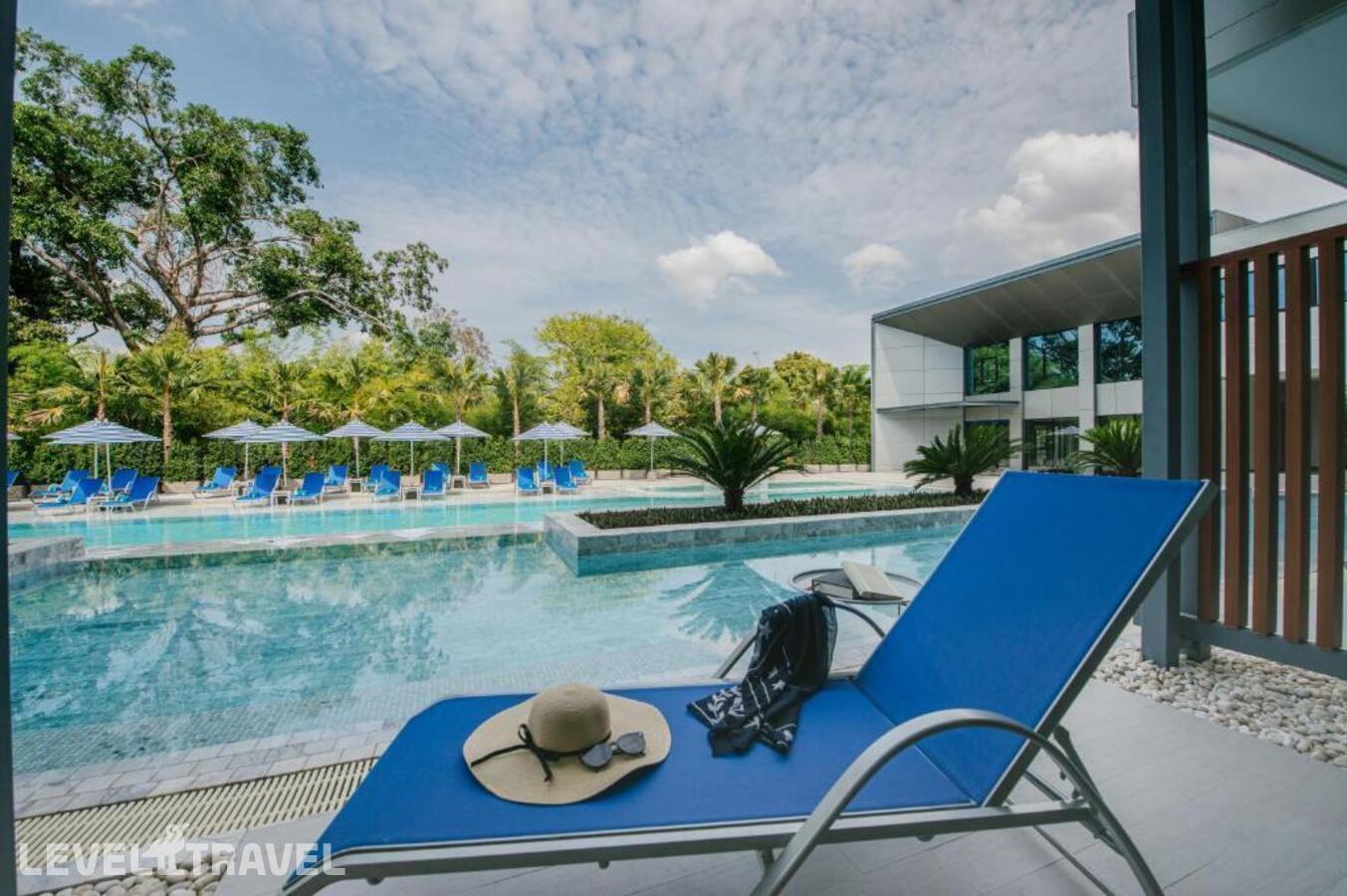фотографии номера Делюкс с выходом к бассейну отеля Seabed Grand Hotel Phuket в Таиланд(город Пхукет) - фото №7