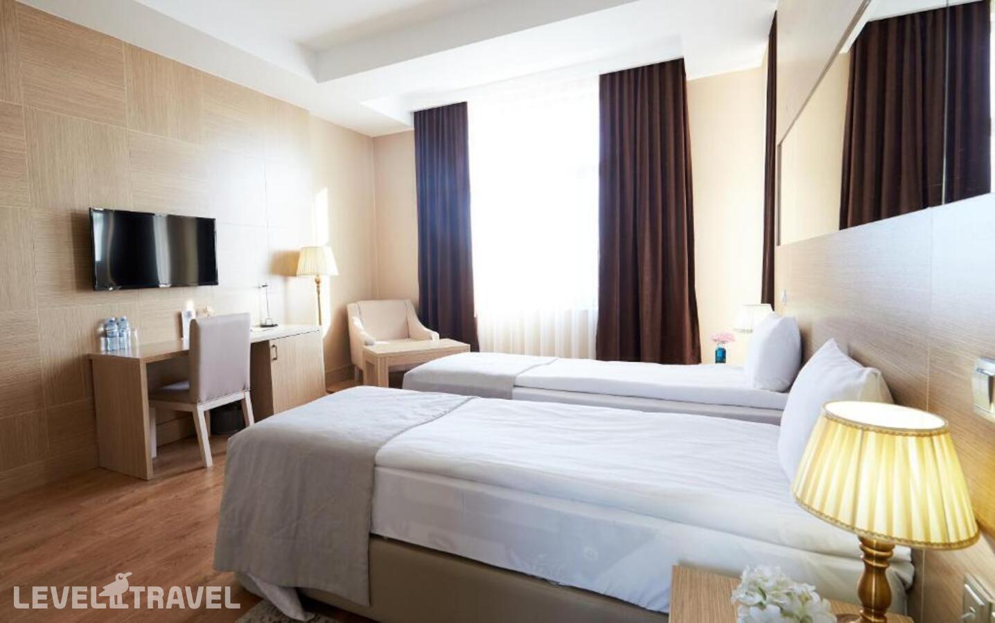 фотографии номера Стандартный номер отеля Nobel Hotel в Азербайджан(Баку) - фото №4