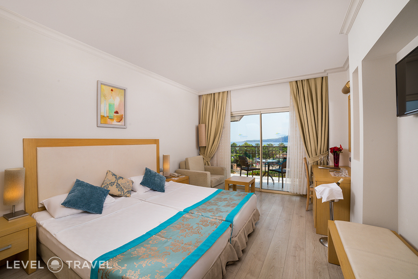 фотографии номера Mainbuilding Standard Room отеля L'Oceanica Beach Resort Hotel в Турция(Чамьюва) - фото №5