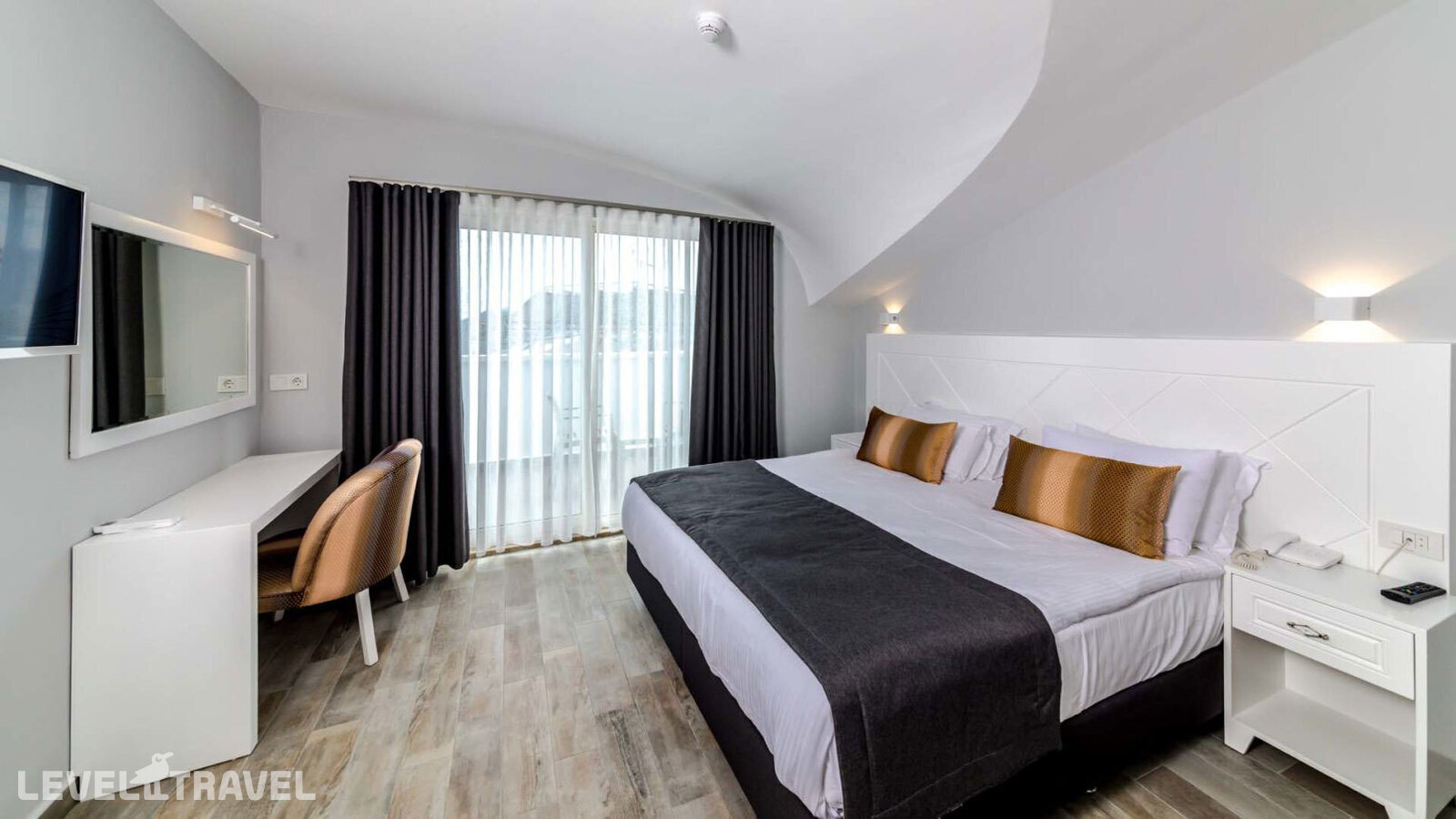 фотографии номера Стандартный с видом на окрестности отеля Motto Premium Marmaris (Ex. Orka Nergis Select, Ex. Noa Nergis Select) в Турция(Мармарис - центр) - фото №1