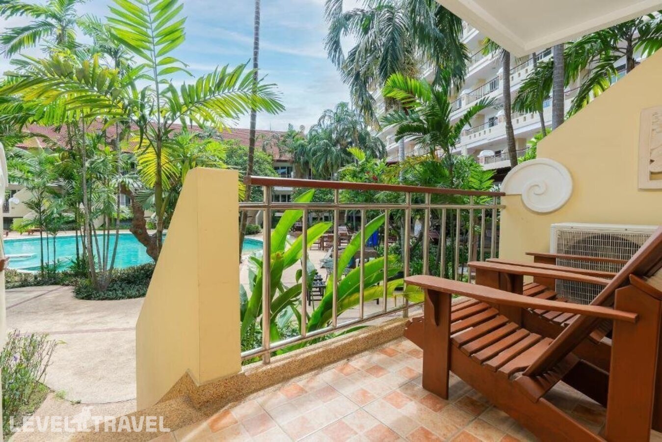 фотографии номера Делюкс с видом на бассейн отеля Bella Villa Cabana в Таиланд(Наклуа) - фото №35