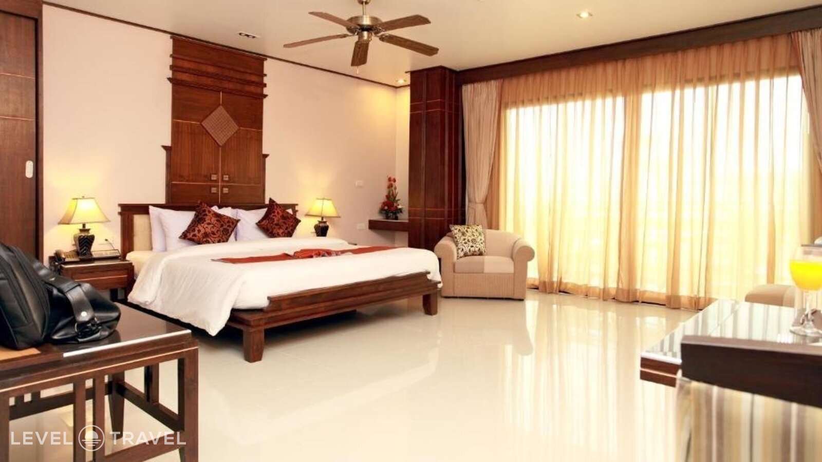 фотографии номера Делюкс отеля Pattaya Loft (Ex. Citin Loft Pattaya Hotel) в Таиланд(Центральная Паттайя) - фото №12
