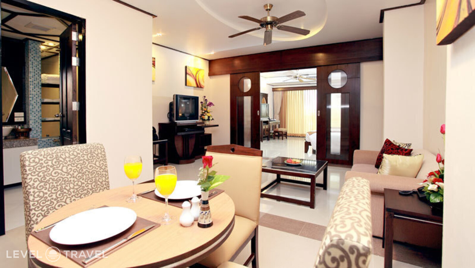 фотографии номера Семейный люкс (2 спальни) отеля Pattaya Loft (Ex. Citin Loft Pattaya Hotel) в Таиланд(Центральная Паттайя) - фото №2