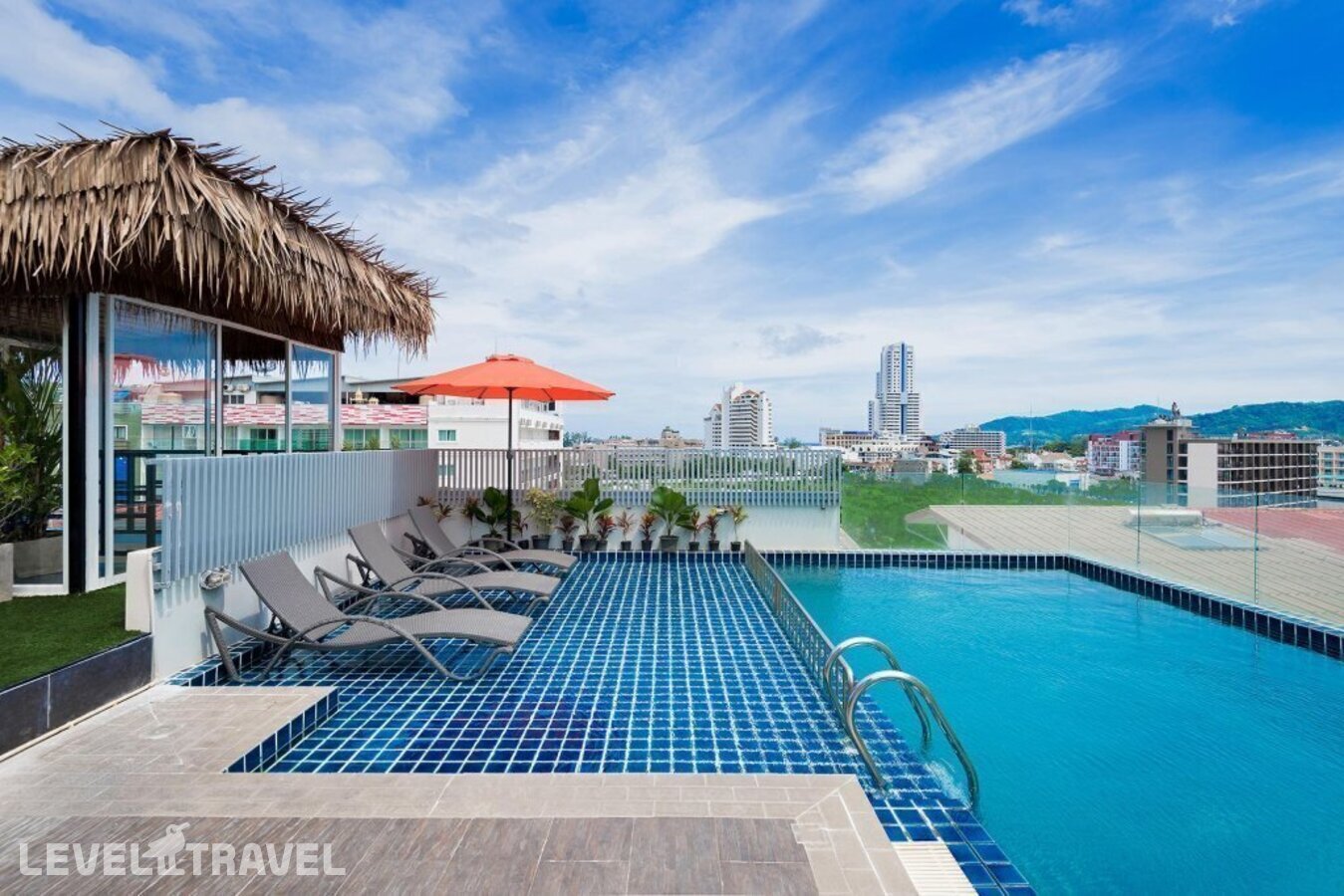 фотографии номера Улучшенный номер отеля Hallo Patong Hotel в Таиланд(Патонг Бич) - фото №3