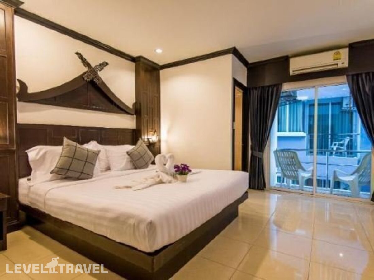 фотографии номера Улучшенный номер отеля Hallo Patong Hotel в Таиланд(Патонг Бич) - фото №12