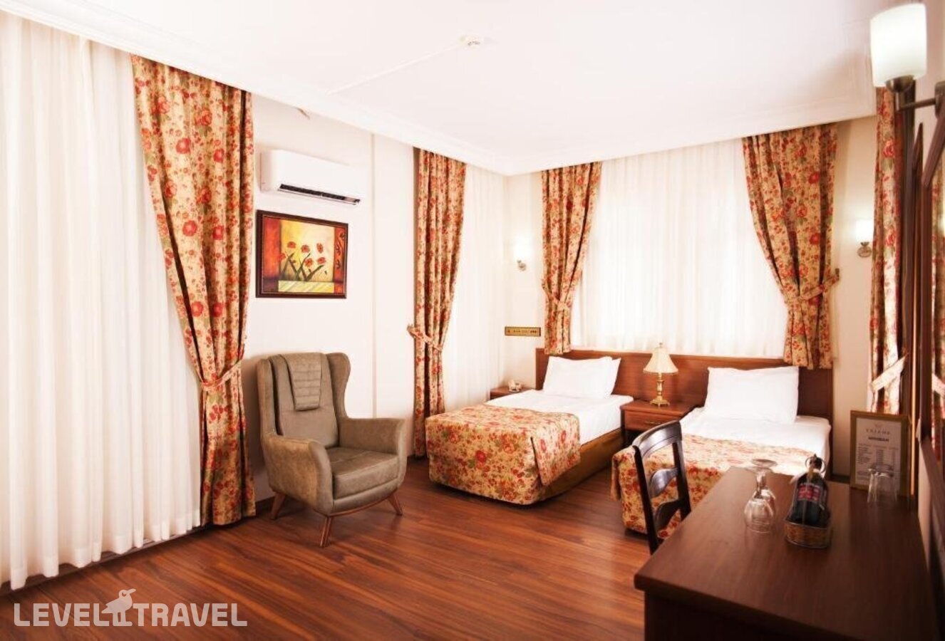 фотографии номера Улучшенный номер отеля Triana Hotel в Турция(Анталья - Центр) - фото №3