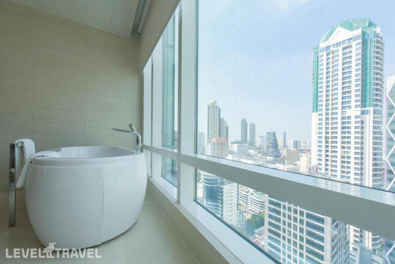 фотографии номера Делюкс отеля Eastin Grand Hotel Sathorn в Таиланд(Бангкок) - фото №2
