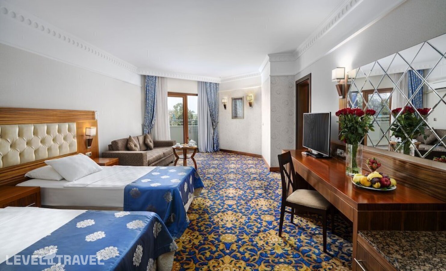 фотографии номера Трехместный полулюкс отеля Bera Alanya Hotel в Турция(Конаклы) - фото №5