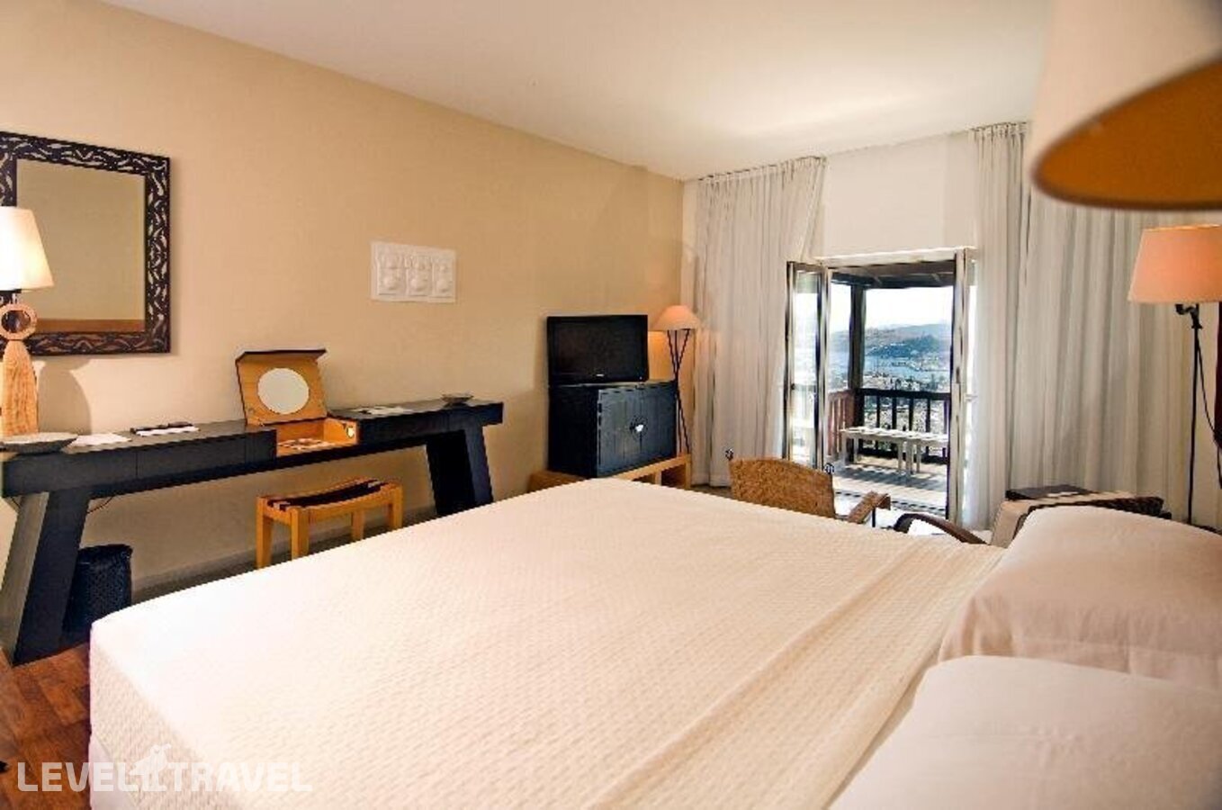 фотографии номера Стандартный номер отеля The Marmara Hotel Bodrum (Adults Only 13+) в Турция(Бодрум - центр) - фото №8