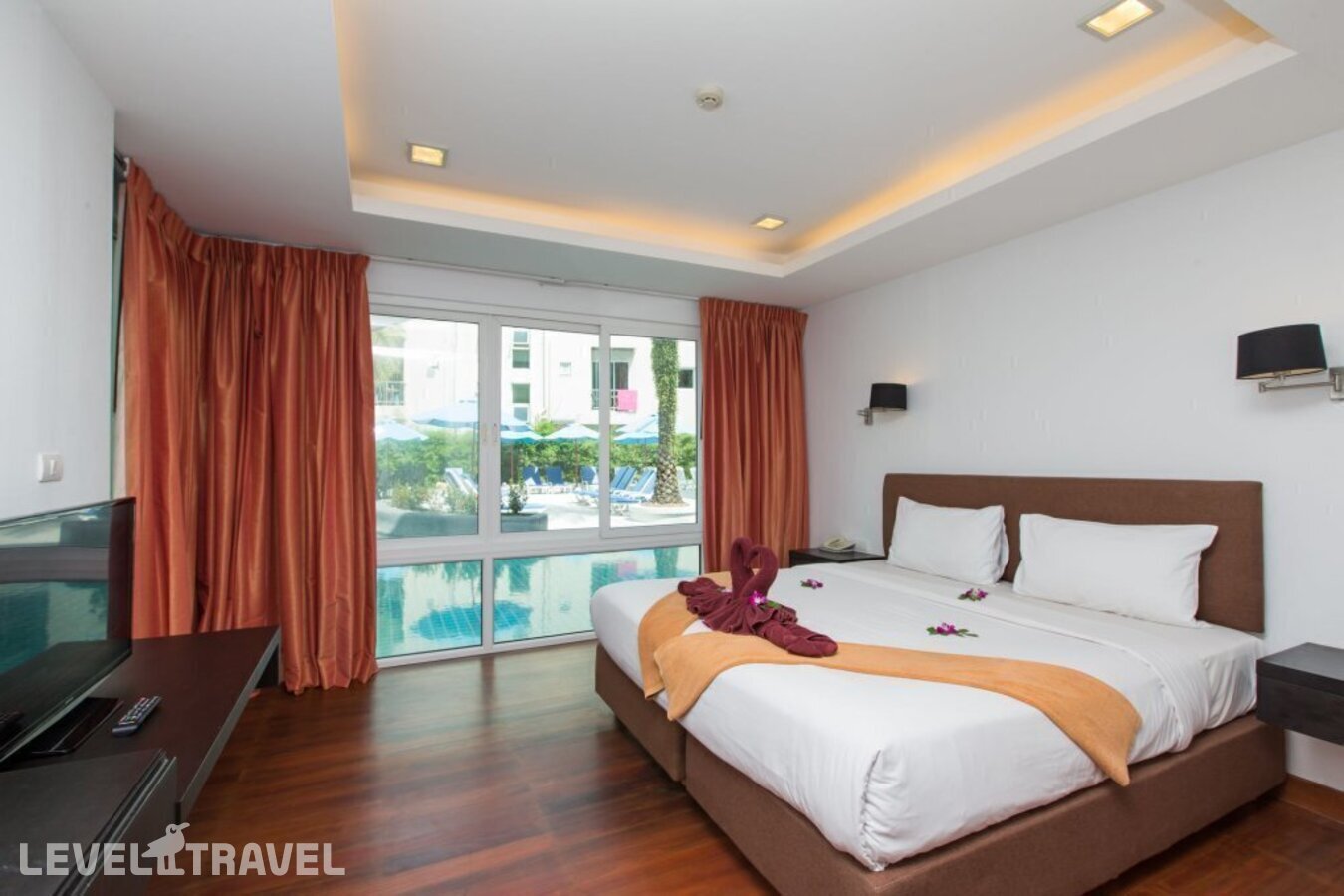 фотографии номера Люкс отеля The Palms Kamala Beach в Таиланд(Камала Бич) - фото №1