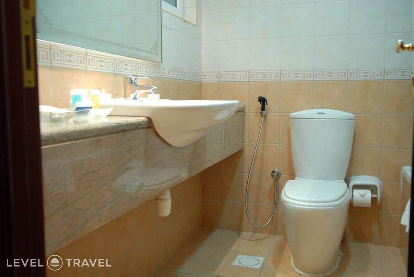 фотографии номера Студия отеля Al Manar Hotel Apartments в ОАЭ(Дейра) - фото №3
