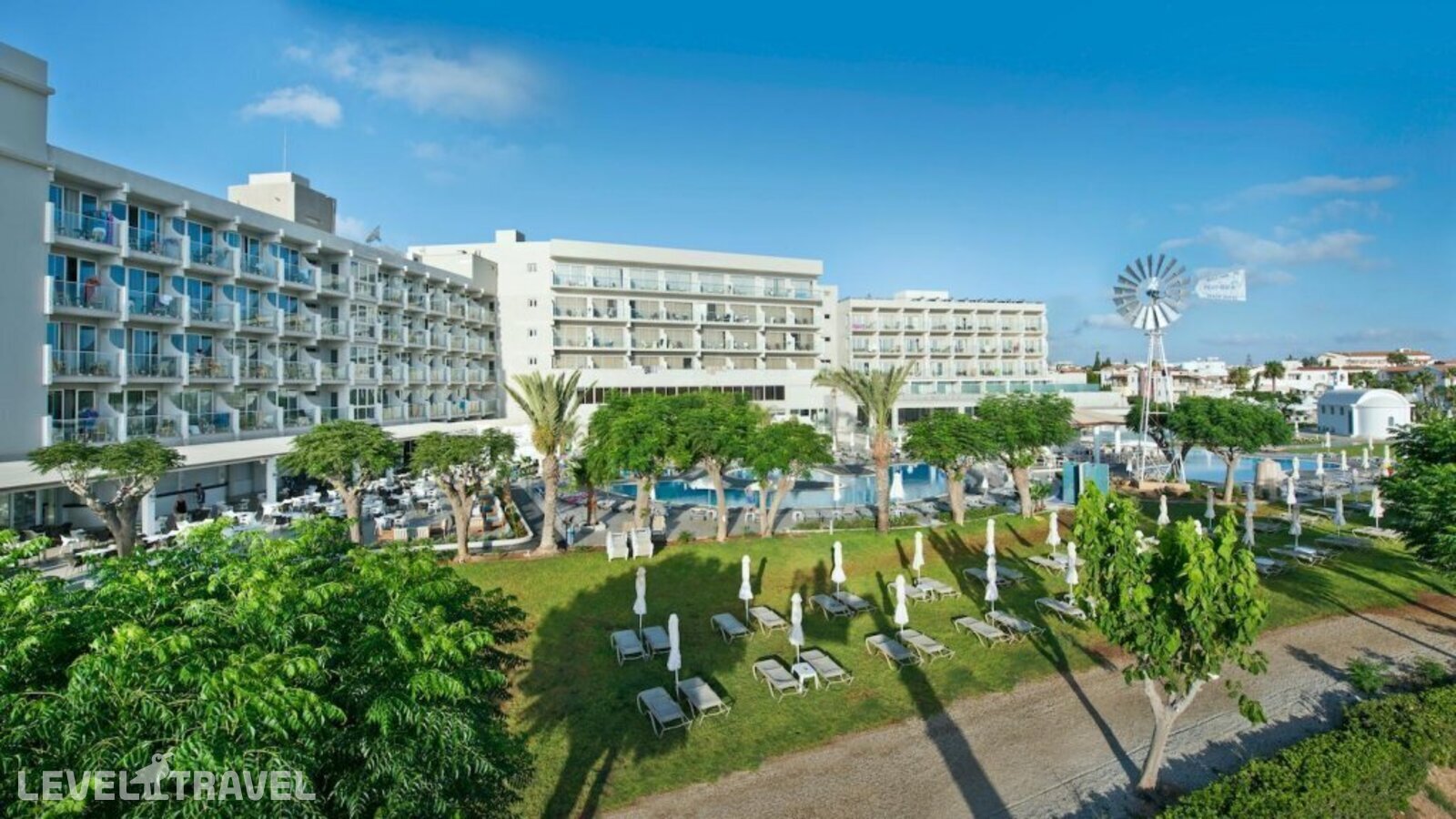 фотографии номера Люкс отеля Pernera Beach Hotel в Кипр(Пернера) - фото №2