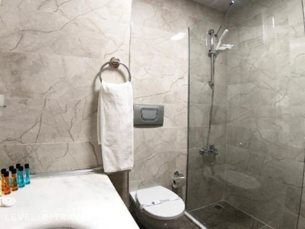 фотографии номера Экономичный номер отеля Carlton Istanbul Hotel в Турция(Фатих) - фото №3