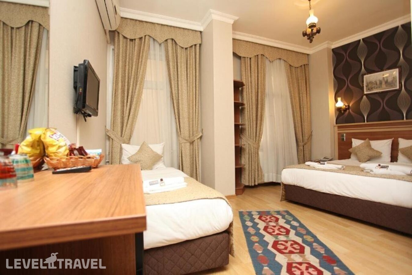 фотографии номера Семейный номер отеля Fors Hotel в Турция(Султанахмет) - фото №2