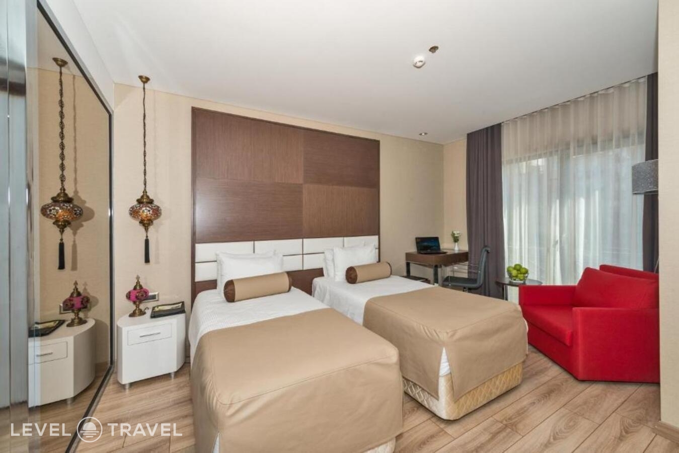 фотографии номера Трехместный улучшенный отеля Dora Hotel Istanbul в Турция(Шишли) - фото №3