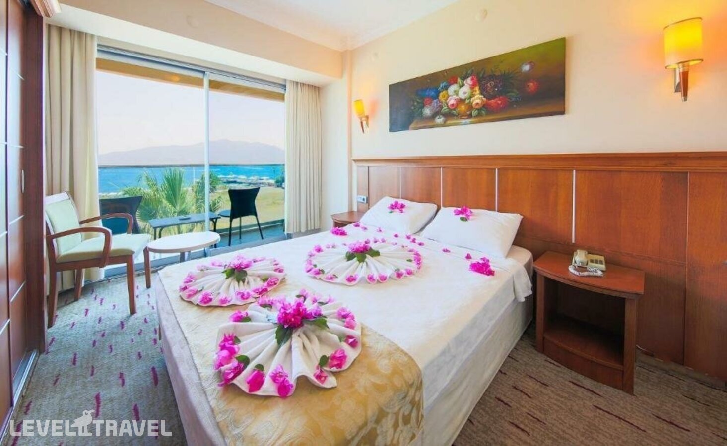 фотографии номера Семейный номер отеля Moda Beach Hotel в Турция(Мармарис - центр) - фото №5