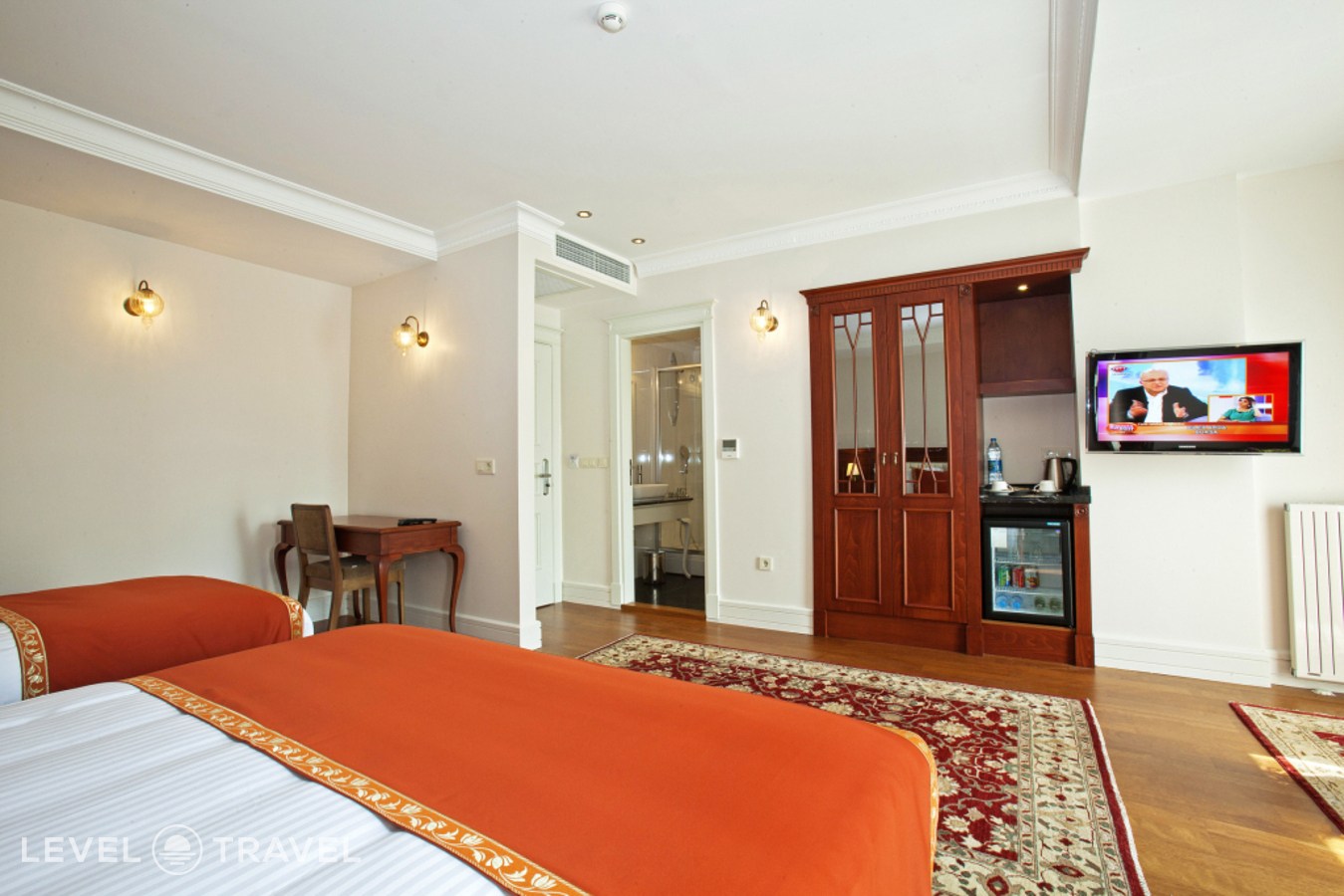 фотографии номера Трехместный улучшенный отеля Aren Suites Hotel в Турция(Фатих) - фото №1