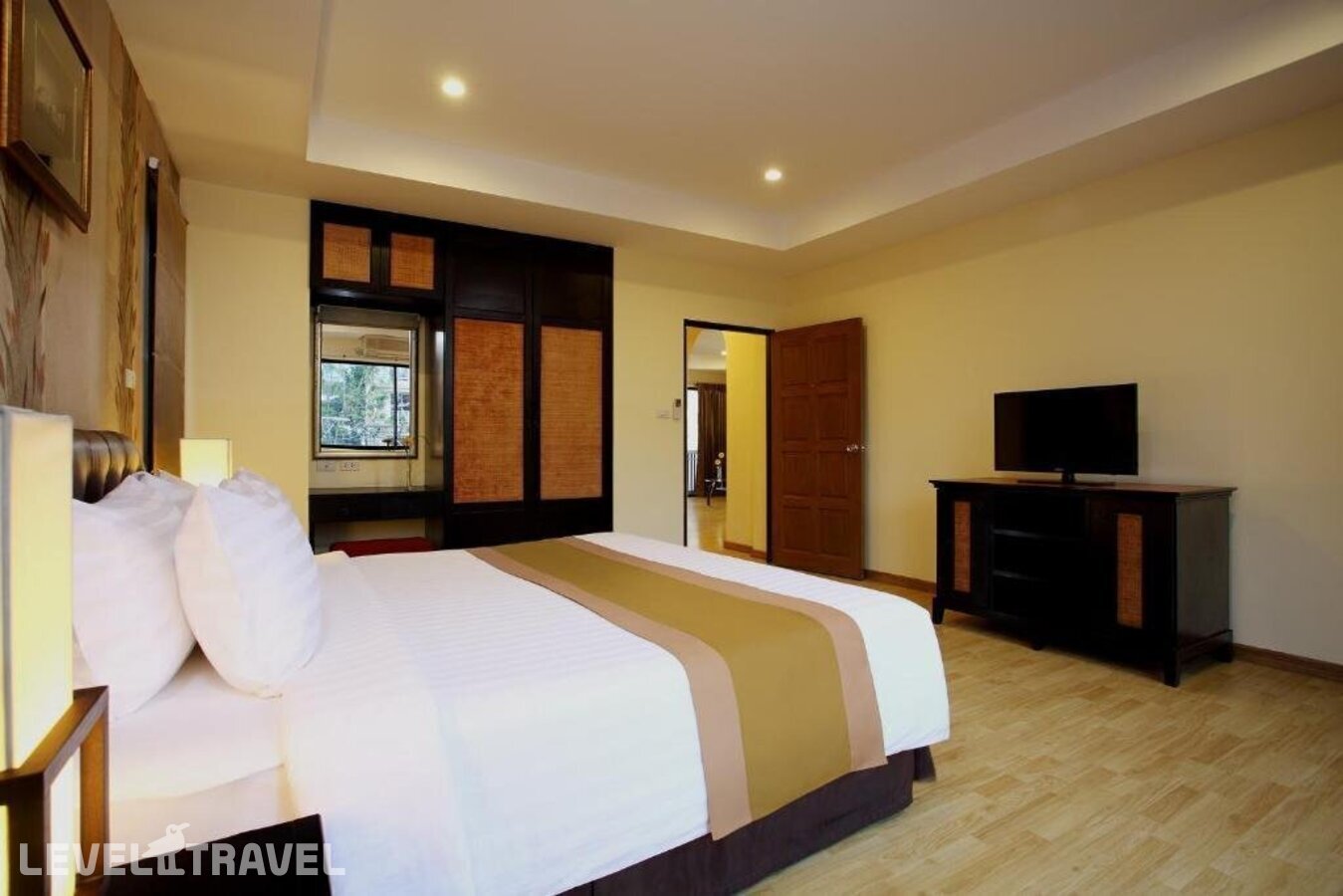 фотографии номера Люкс (2 комнаты) отеля Nova Park Hotel & Service Apartment в Таиланд(Центральная Паттайя) - фото №10