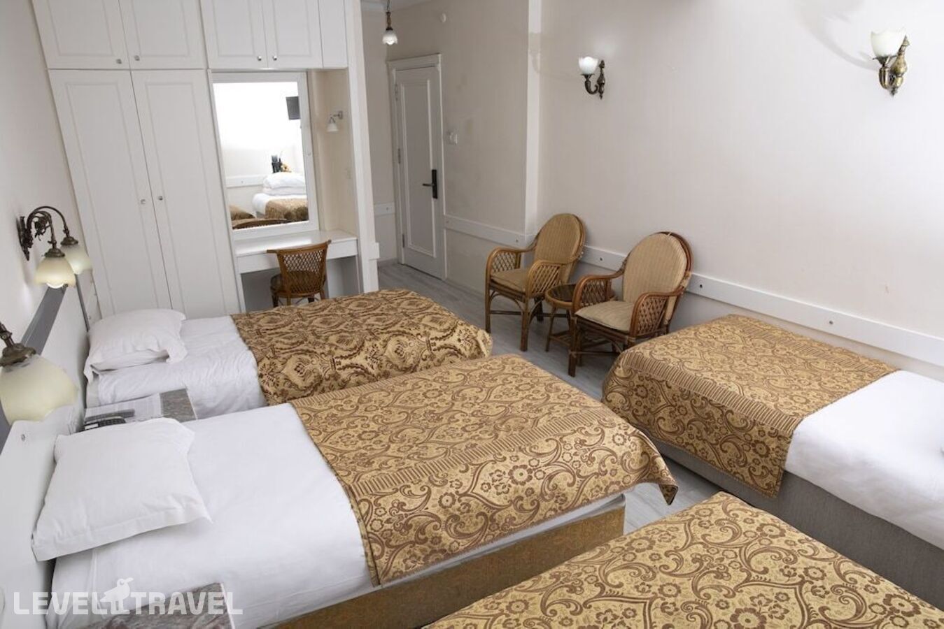 фотографии номера Трехместный номер отеля Hali Hotel в Турция(Фатих) - фото №4