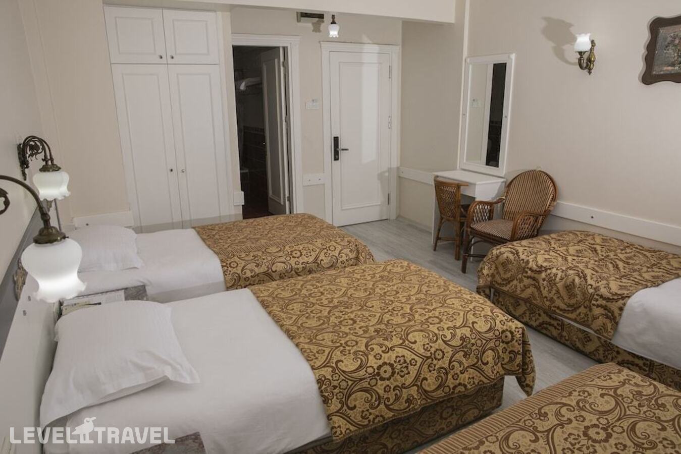 фотографии номера Трехместный номер отеля Hali Hotel в Турция(Фатих) - фото №7