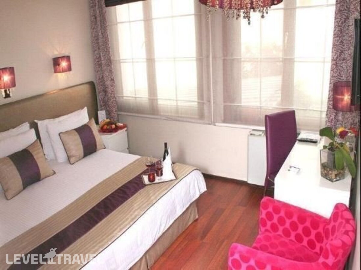 фотографии номера Семейный номер отеля Bakirkoy Tashan Business & Airport Hotel (Ex. Best Western Tashan Business) в Турция(Бакыркёй) - фото №1