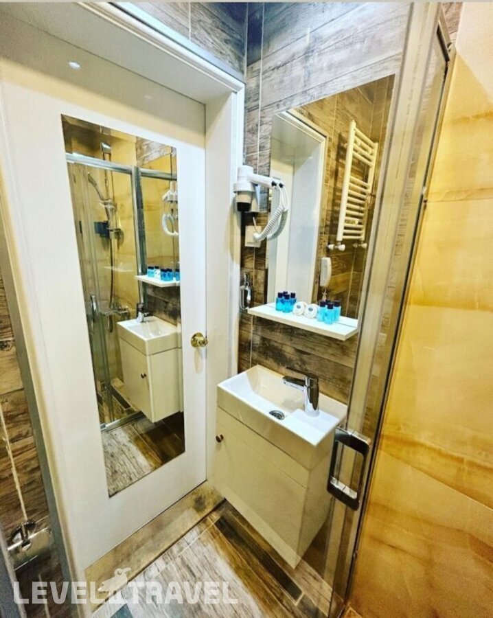 фотографии номера Номер Бизнес отеля Bakirkoy Tashan Business & Airport Hotel (Ex. Best Western Tashan Business) в Турция(Бакыркёй) - фото №2