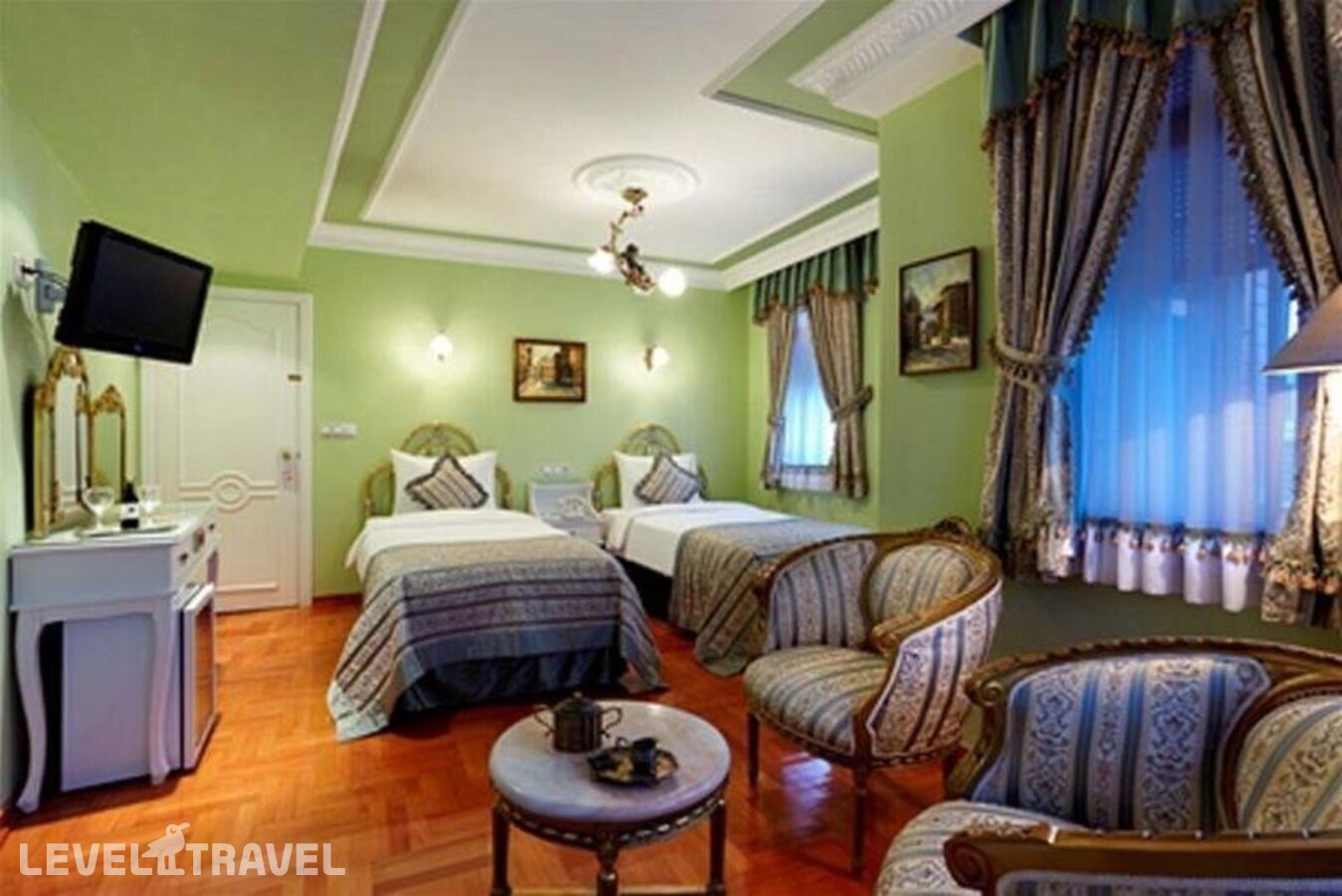 фотографии номера Трехместный классический отеля Valide Sultan Konagi Hotel в Турция(Фатих) - фото №1