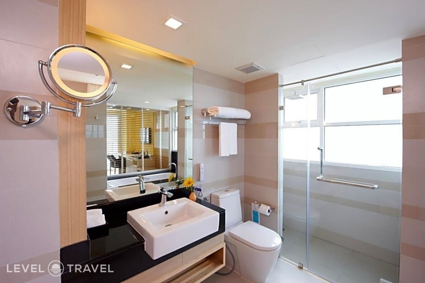 фотографии номера Делюкс отеля Pattaya Sea View Hotel в Таиланд(Центральная Паттайя) - фото №22