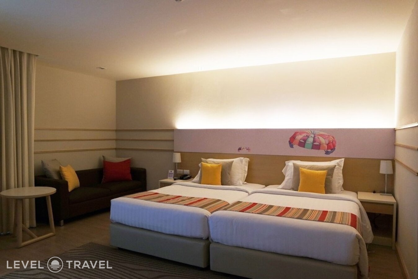 фотографии номера Делюкс отеля Pattaya Sea View Hotel в Таиланд(Центральная Паттайя) - фото №1