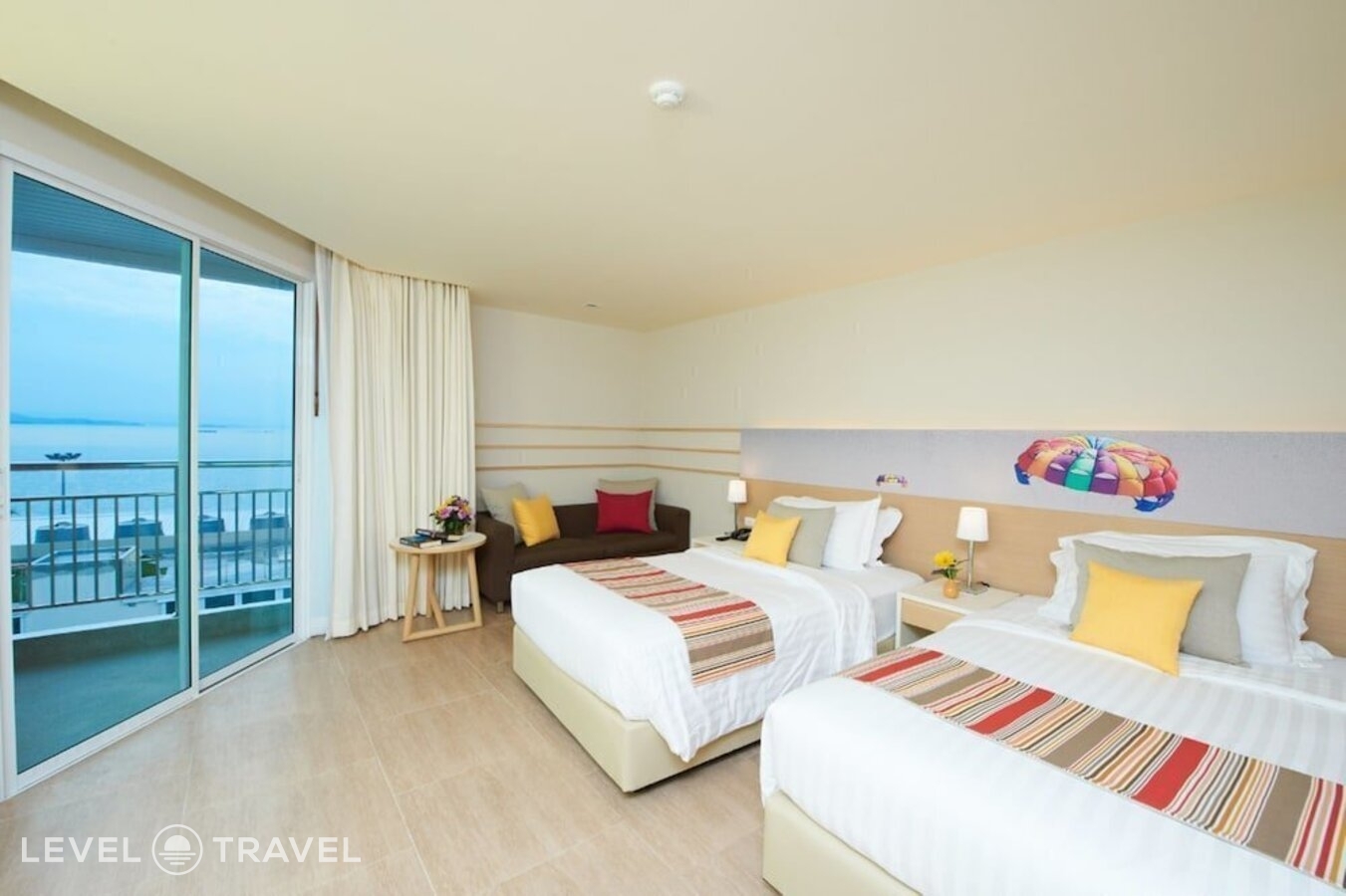 фотографии номера Делюкс отеля Pattaya Sea View Hotel в Таиланд(Центральная Паттайя) - фото №16